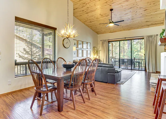 Hot Tub, Deck & Grill! Mtn Retreat In Show Holiday home *